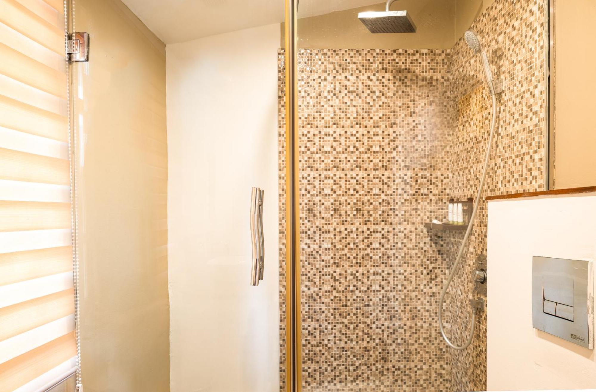 Olma Colonial Suites Accra Kültér fotó