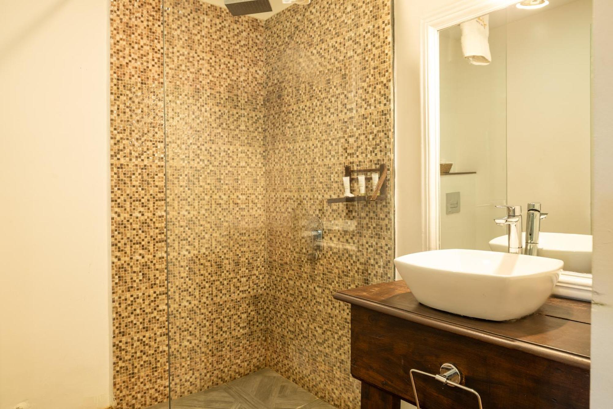 Olma Colonial Suites Accra Kültér fotó